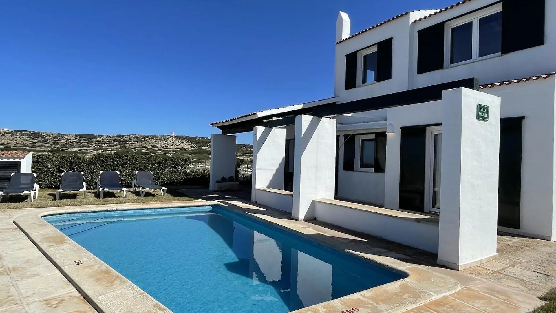 Villa Miguel Cala'N Blanes  Сasa de vacaciones Cala'N Blanes (Menorca)
